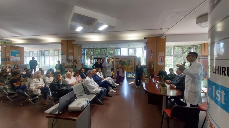 Un albero per la salute, all’ospedale Umberto I le piante donate dai carabinieri