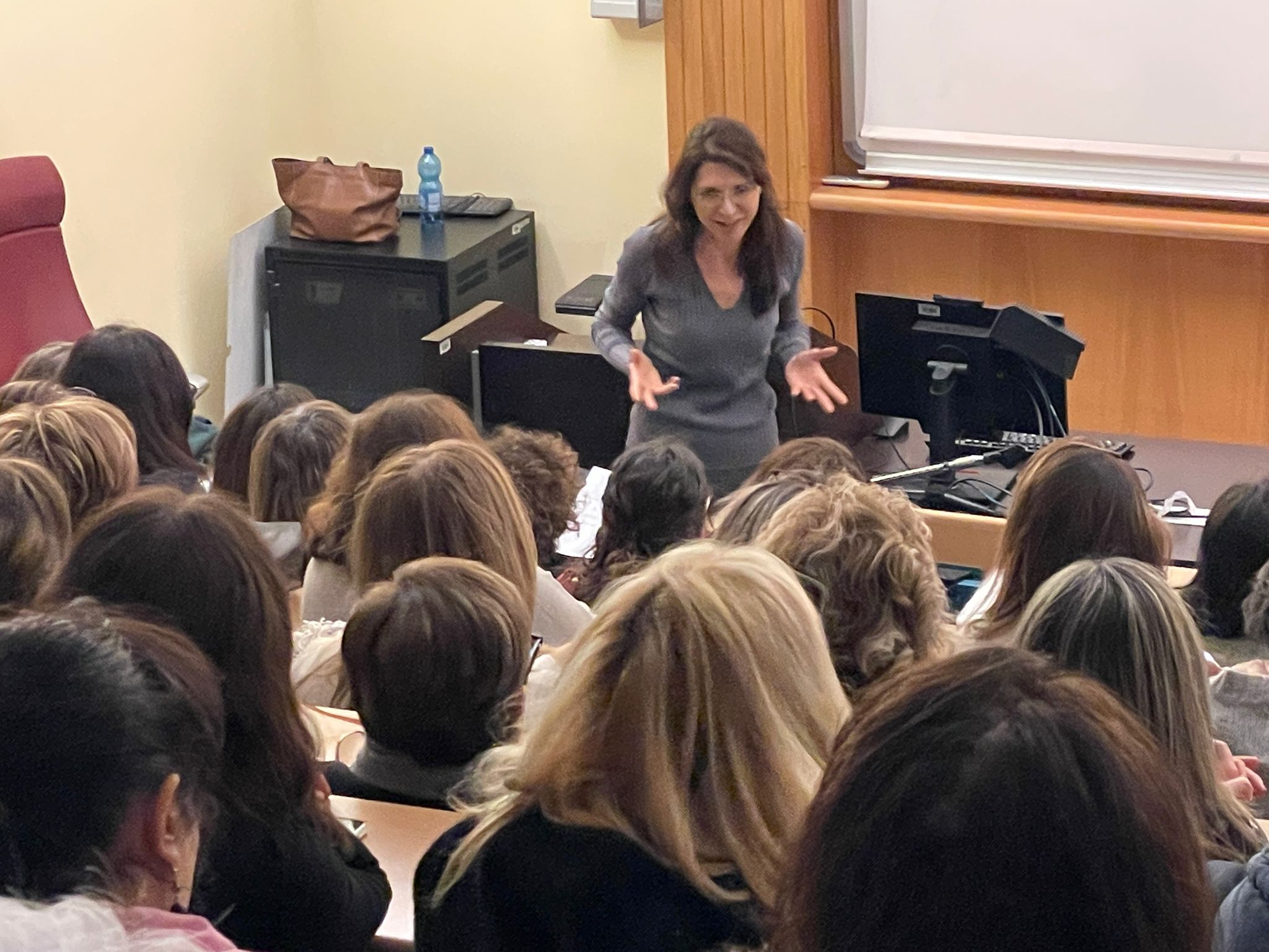 Grande successo per il corso di formazione sul diabete di tipo 1 organizzato dal Centro Regionale di Riferimento del Policlinico di Catania , Ufficio regionale scolastico e AGD Sicilia