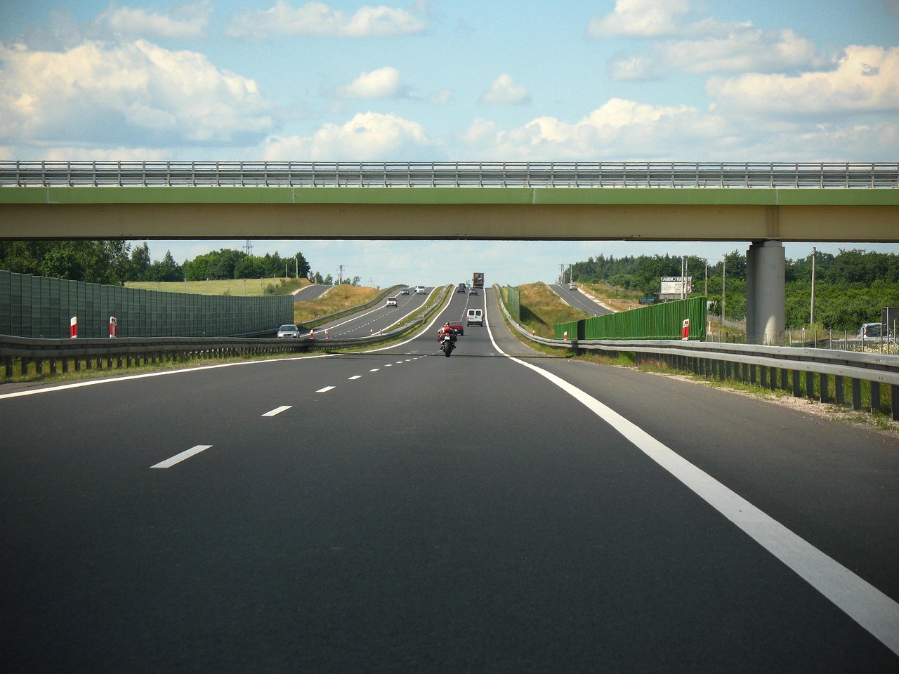 Viadotto Cassibile a rischio crollo, tiranti spezzati e problemi statici: chiusa l’autostrada