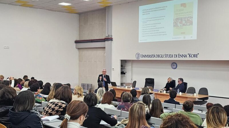 Alla Kore di Enna il partecipato seminario su Embodied Education e Didattiche Disciplinari con il prof. Gomez Paloma